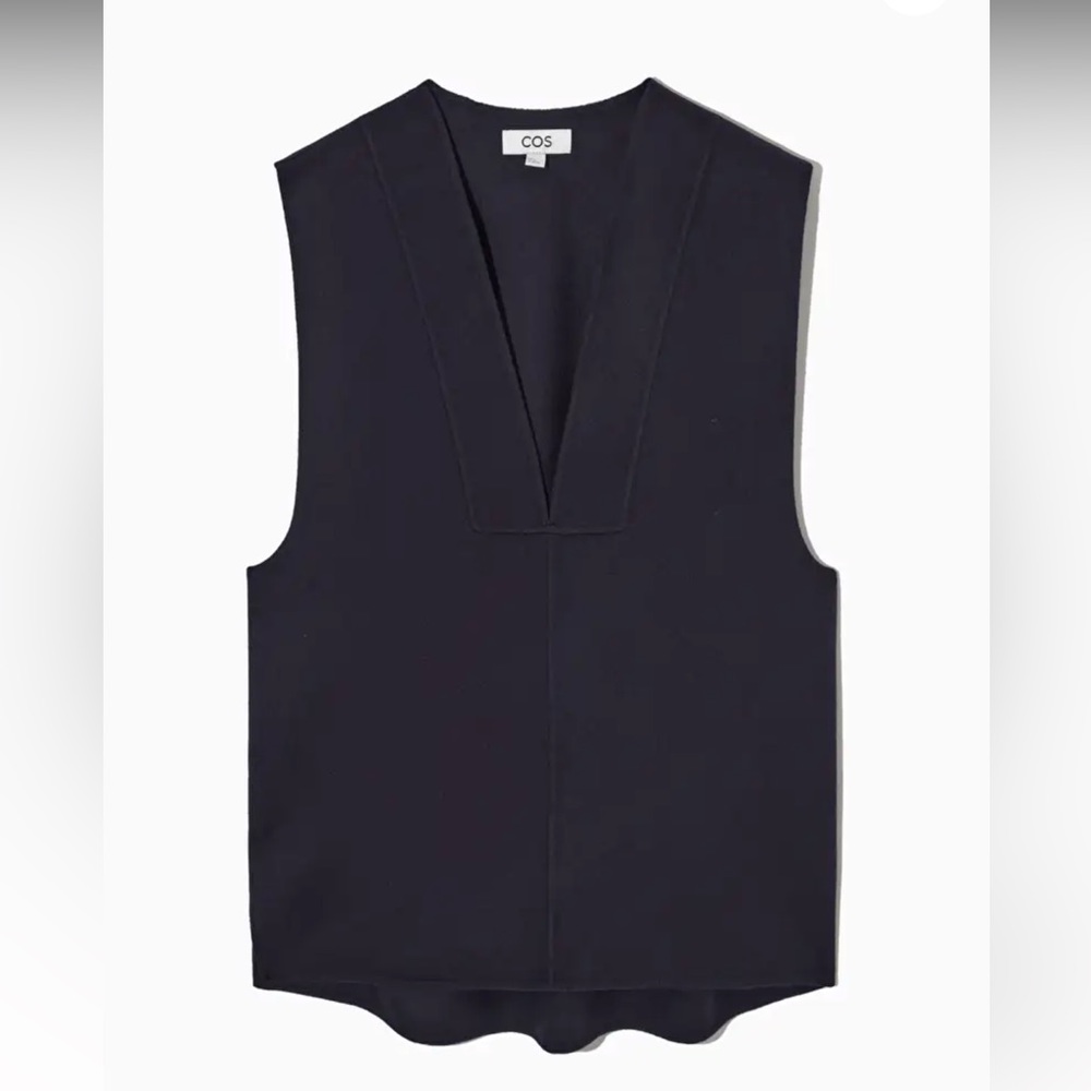 Oversized V-Neck Wool Tank